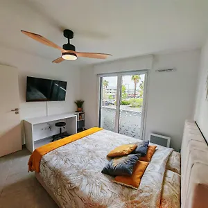Pearl - Rooftop Pool Seaside Appartement